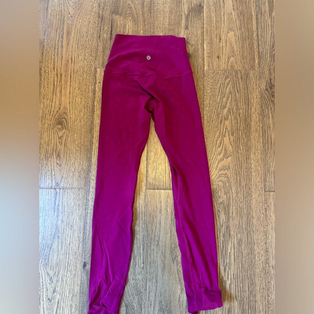 lululemon magenta leggings